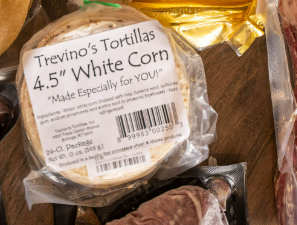 Trevino's 4.5in White Corn Street Taco Tortillas